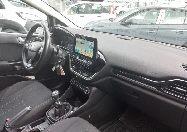 Ford Fiesta cena 49900 przebieg: 54100, rok produkcji 2018 z Sanok małe 154